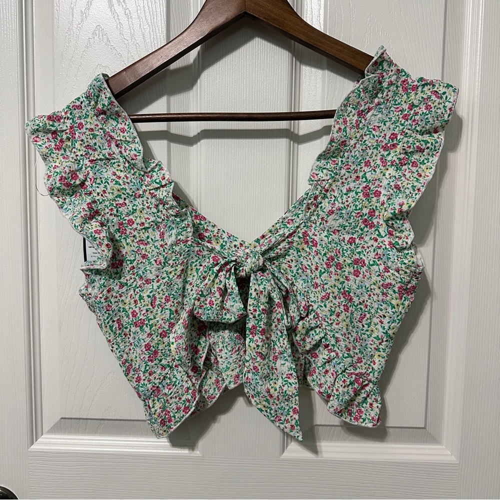 Vero Moda Green Flutter Sleeve Ruffled Blouse